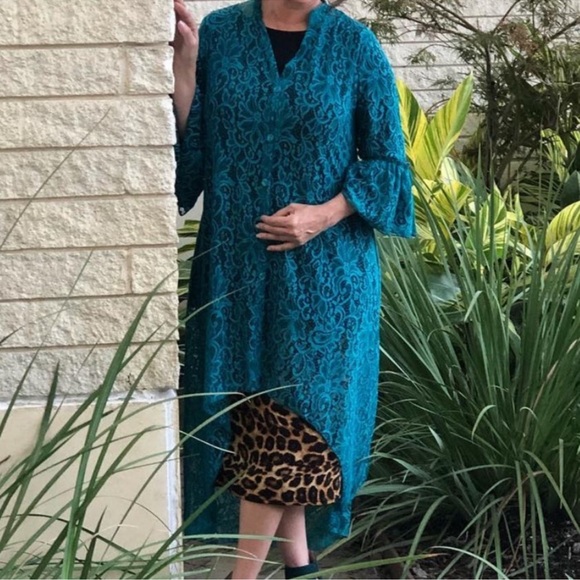 Zadie B'S Dresses & Skirts - 🩵Elegant Teal Lace Duster🩵